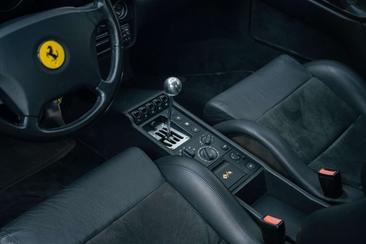 Ferrari F355 Berlinetta — photo 17