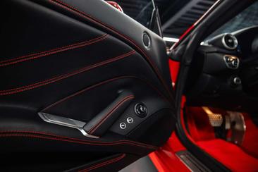 Ferrari California T — photo 29