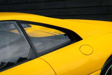Ferrari F355 Berlinetta — photo 42