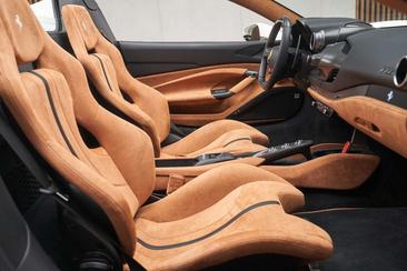 Ferrari F8 Spider — photo 19