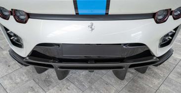 Ferrari 812 Competizione — photo 32