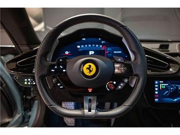 Ferrari 12 Cilindri — photo 17