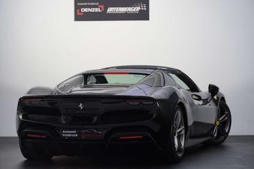 Ferrari 296 GTS — photo 8