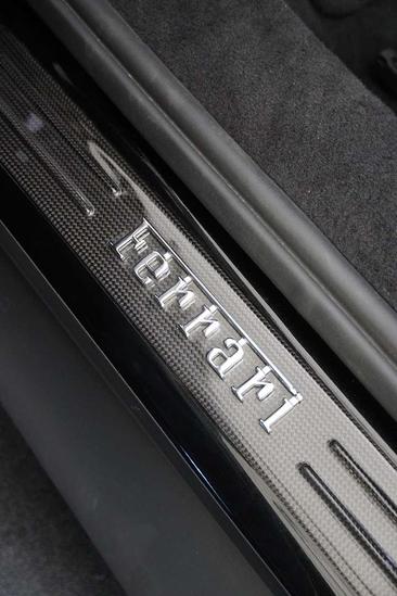 Ferrari 296 GTS — photo 15