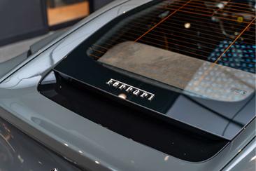 Ferrari 812 Superfast — photo 21