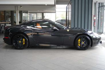 Ferrari California T — photo 9