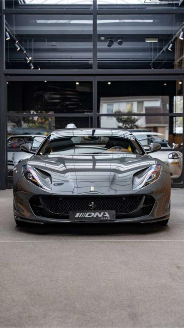 Ferrari 812 Superfast — photo 26