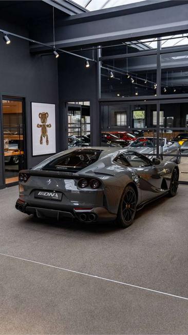 Ferrari 812 Superfast — photo 29