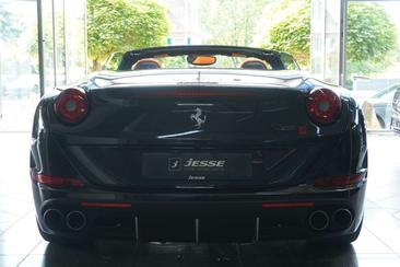 Ferrari California T — photo 15