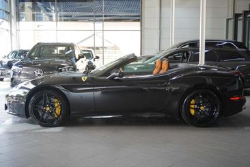 Ferrari California T — photo 19