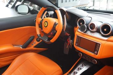 Ferrari California T — photo 30