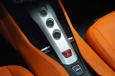 Ferrari California T — photo 37
