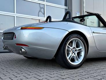 BMW Z8 Roadster 5.0i — photo 13