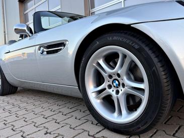 BMW Z8 Roadster 5.0i — photo 16