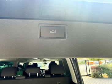 Volkswagen Multivan Monospace Minivan 2.0 BiTDI DSG 4MOTION L1 — photo 13