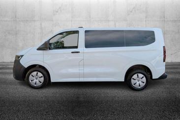 Volkswagen Multivan Van 2.0 TDI — photo 5