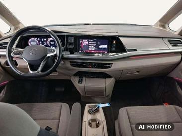 Volkswagen Multivan Van 2.0 TDI — photo 7