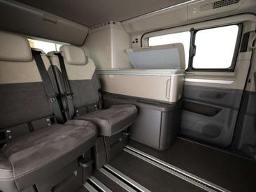 Volkswagen Multivan California — photo 6