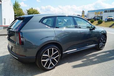 Volvo EX60 P10 AWD — photo 2