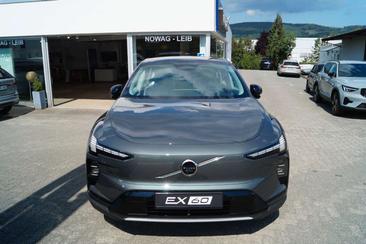 Volvo EX60 P10 AWD — photo 3