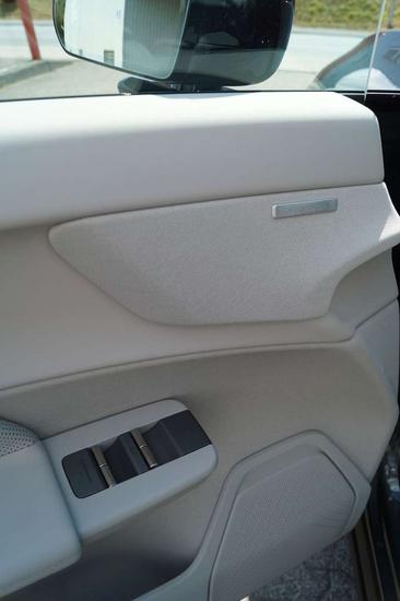 Volvo EX60 P10 AWD — photo 8