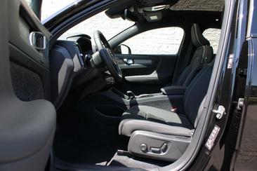 Volvo EC40 Coupé SUV Single Motor Extended Range — photo 7