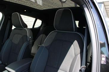 Volvo EC40 Coupé SUV Single Motor Extended Range — photo 9