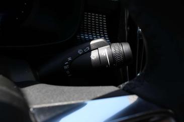 Volvo EC40 Coupé SUV Single Motor Extended Range — photo 17