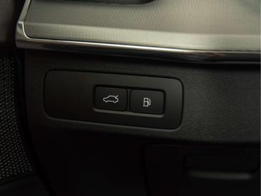 Volvo XC90 T8 AWD Long Range — photo 36