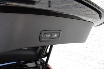 Volvo EC40 Coupé SUV Single Motor Extended Range — photo 29