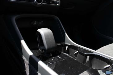 Volvo EC40 Coupé SUV Single Motor Extended Range — photo 36