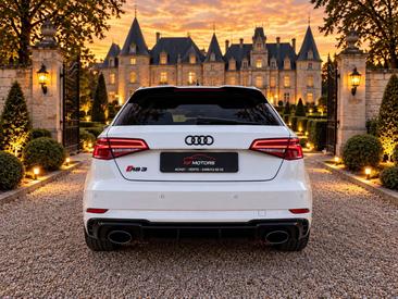 Audi RS3 Sportback — photo 10