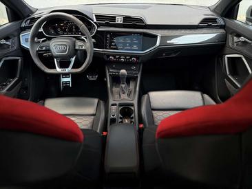 Audi RSQ3 Sportback — photo 20