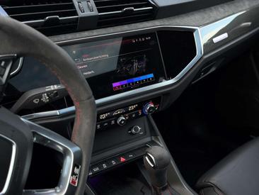Audi RSQ3 Sportback — photo 21