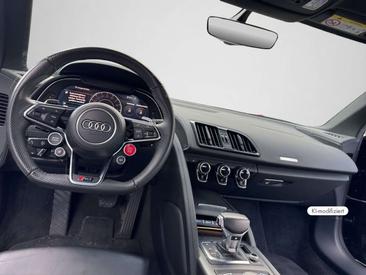 Audi R8 Coupé V10 Performance RWD — photo 3