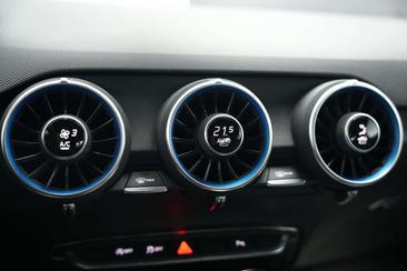 Audi TTRS 2.5 TFSI — photo 29
