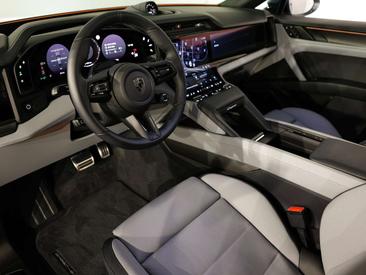 Porsche Cayenne Turbo Electric — photo 8