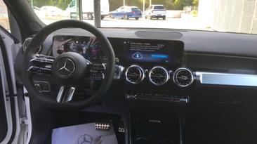 Mercedes GLB 200d — photo 8