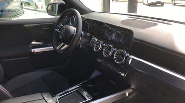 Mercedes GLB 200d — photo 9