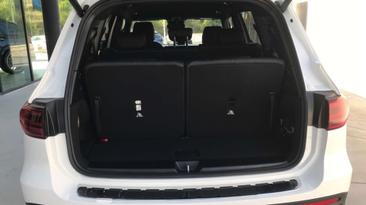 Mercedes GLB 200d — photo 13