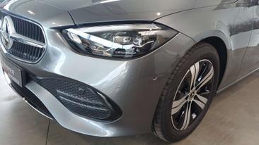 Mercedes Classe C Berline 180 — photo 11
