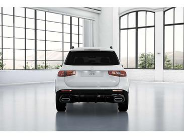 Mercedes GLB 180 — photo 4
