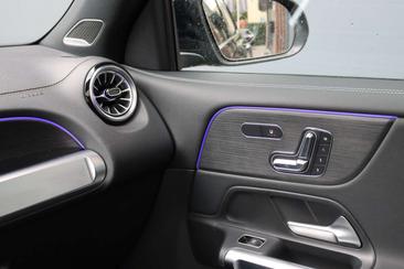 Mercedes EQB 350 4MATIC — photo 8