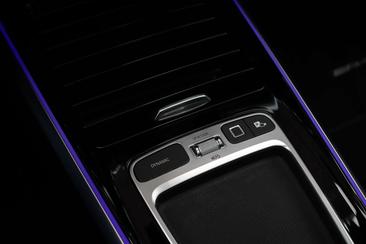 Mercedes EQB 350 4MATIC — photo 39
