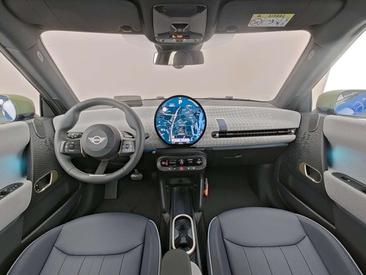 Mini Cooper Electric Berline Cooper SE — photo 4