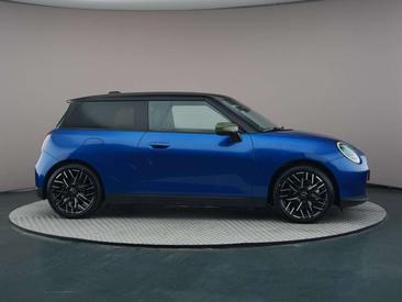 Mini Cooper Electric Berline Cooper SE — photo 7