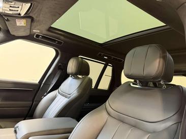 Land Rover Range Rover P460e — photo 6