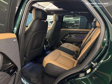 Land Rover Range Rover Sport P550e — photo 9