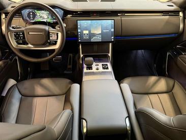 Land Rover Range Rover P460e — photo 15
