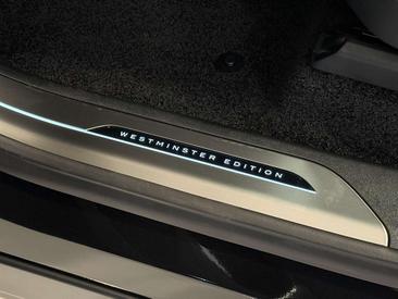 Land Rover Range Rover P460e — photo 18